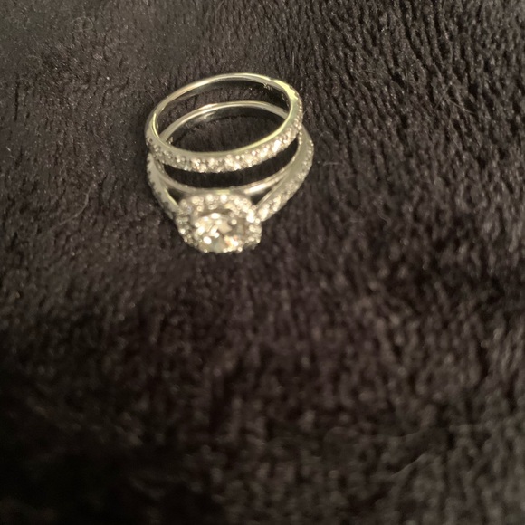 Bridal ring set - Picture 4 of 6